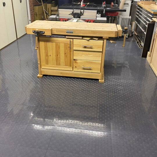 Gridlock Garage Floor Tiles In Workshop 30cm (Grey) | Duramat UK